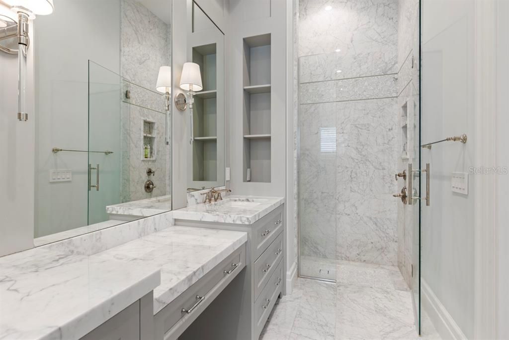 En Venta: $12,750,000 (6 camas, 6 baños, 7177 Pies cuadrados)