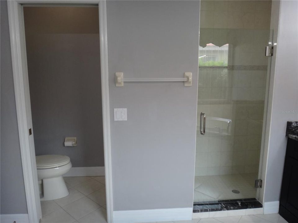 For Rent: $3,750 (2 beds, 2 baths, 2004 Square Feet)