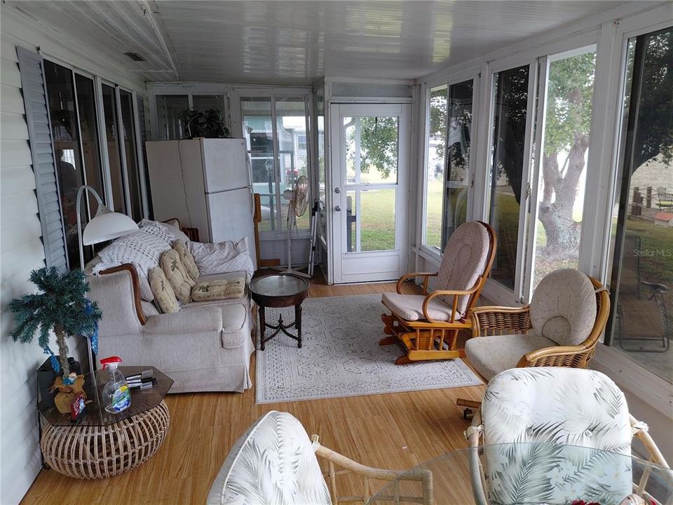 En Venta: $160,000 (2 camas, 2 baños, 984 Pies cuadrados)