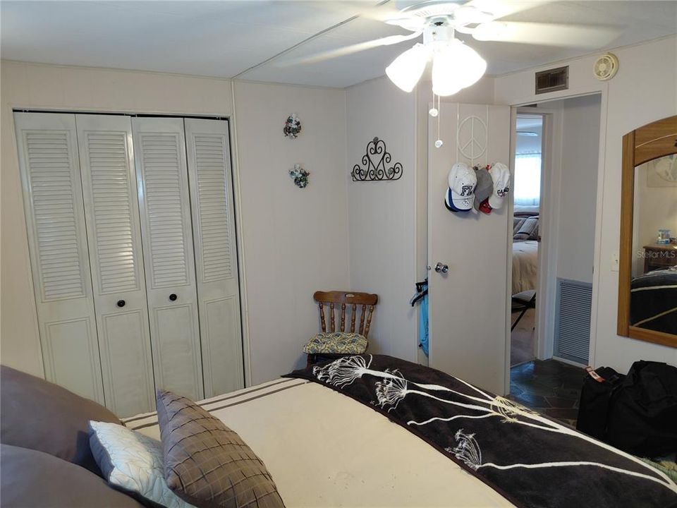 En Venta: $160,000 (2 camas, 2 baños, 984 Pies cuadrados)