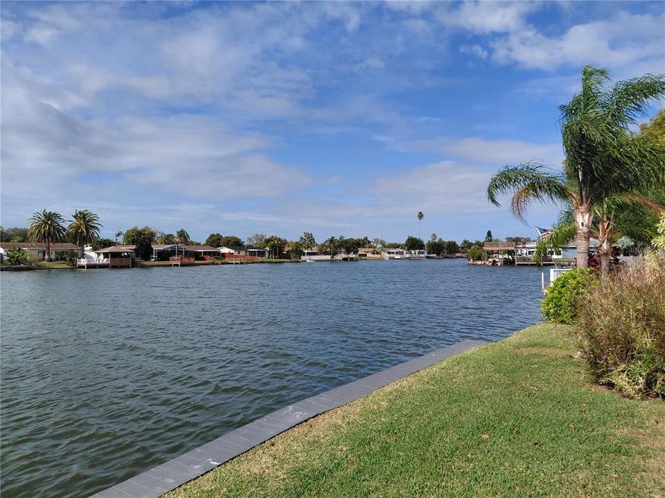 En Venta: $160,000 (2 camas, 2 baños, 984 Pies cuadrados)