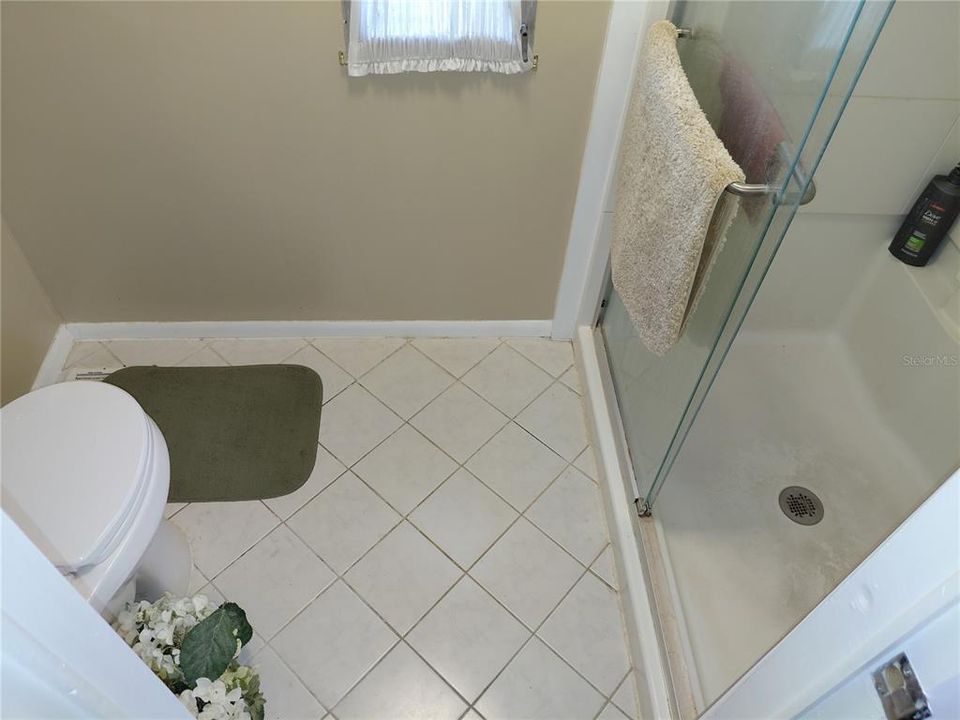 En Venta: $160,000 (2 camas, 2 baños, 984 Pies cuadrados)