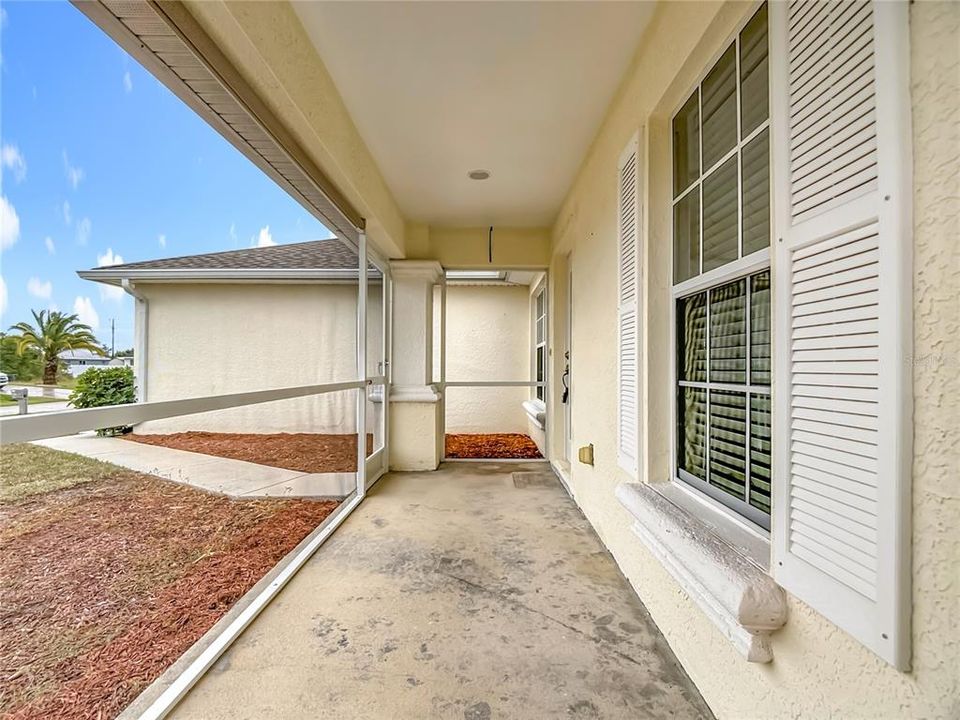 For Sale: $274,999 (3 beds, 2 baths, 1408 Square Feet)