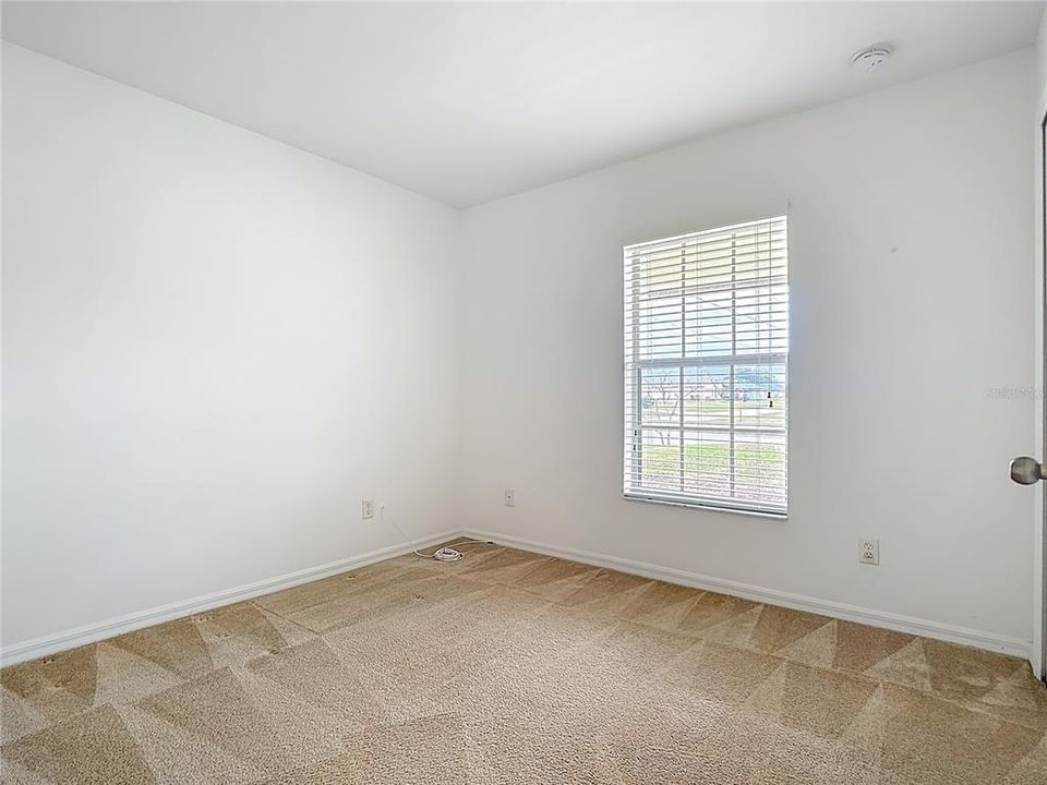 For Sale: $274,999 (3 beds, 2 baths, 1408 Square Feet)