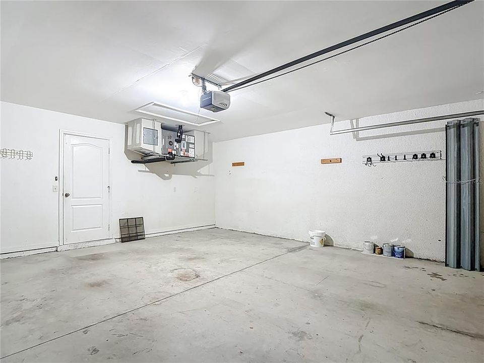 For Sale: $274,999 (3 beds, 2 baths, 1408 Square Feet)