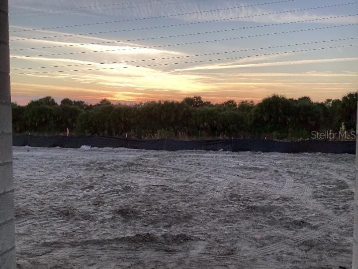 For Sale: $499,990 (4 beds, 2 baths, 2113 Square Feet)