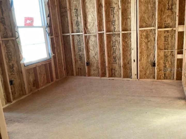 For Sale: $499,990 (4 beds, 2 baths, 2113 Square Feet)