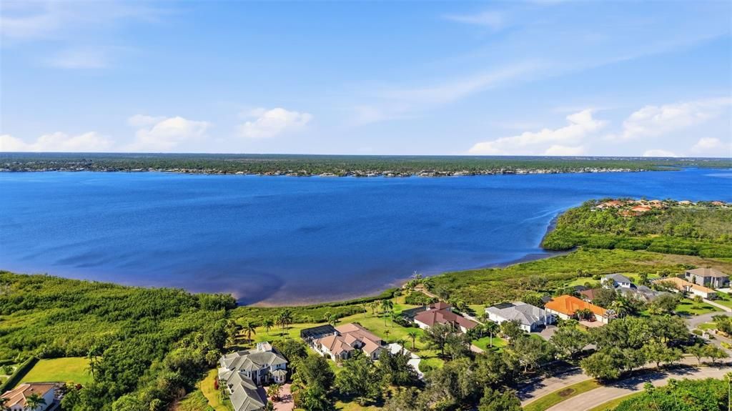 На продажу: $2,000,000 (4 спален, 4 ванн, 4475 Квадратных фут)