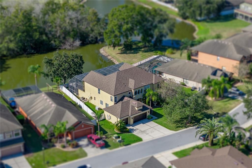 En Venta: $675,000 (6 camas, 4 baños, 4298 Pies cuadrados)