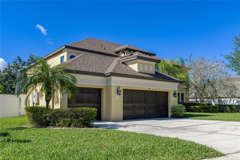 En Venta: $675,000 (6 camas, 4 baños, 4298 Pies cuadrados)