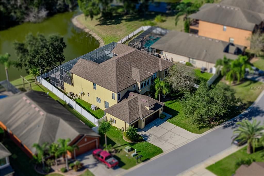 En Venta: $675,000 (6 camas, 4 baños, 4298 Pies cuadrados)