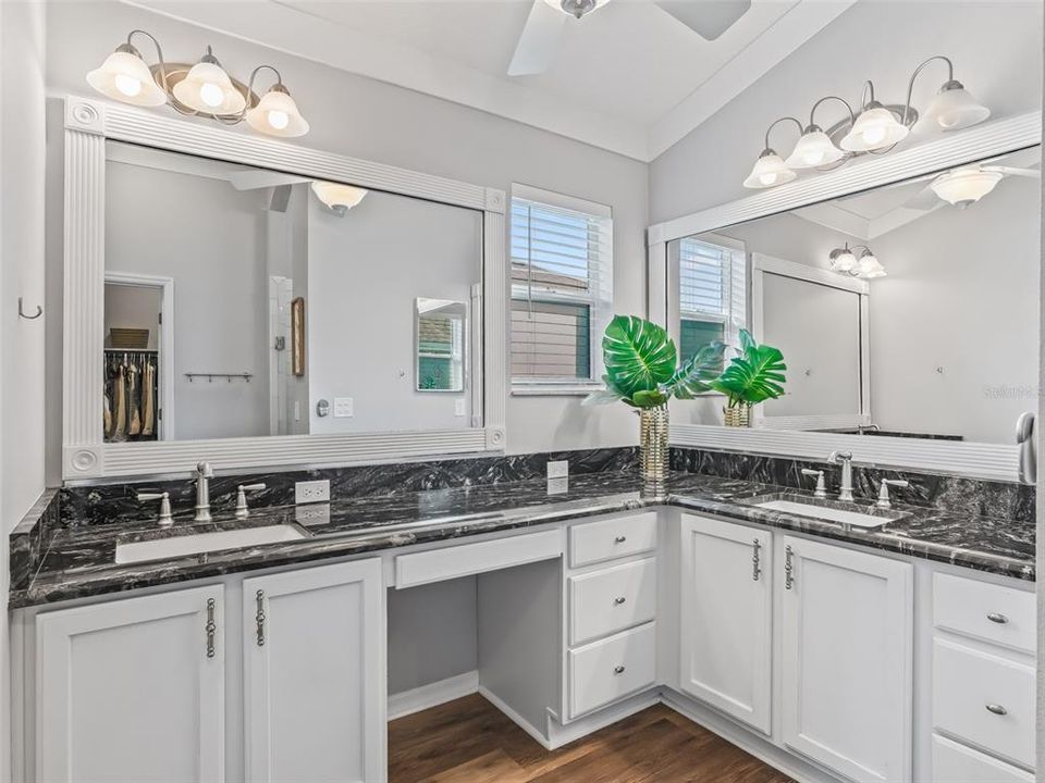 For Sale: $469,000 (3 beds, 2 baths, 2061 Square Feet)