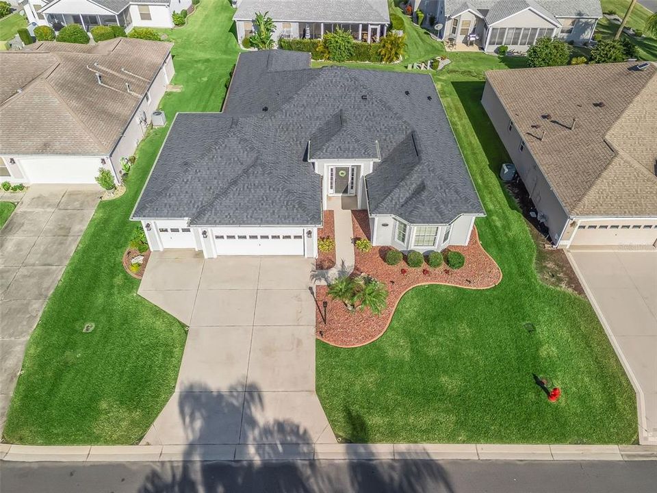 For Sale: $469,000 (3 beds, 2 baths, 2061 Square Feet)