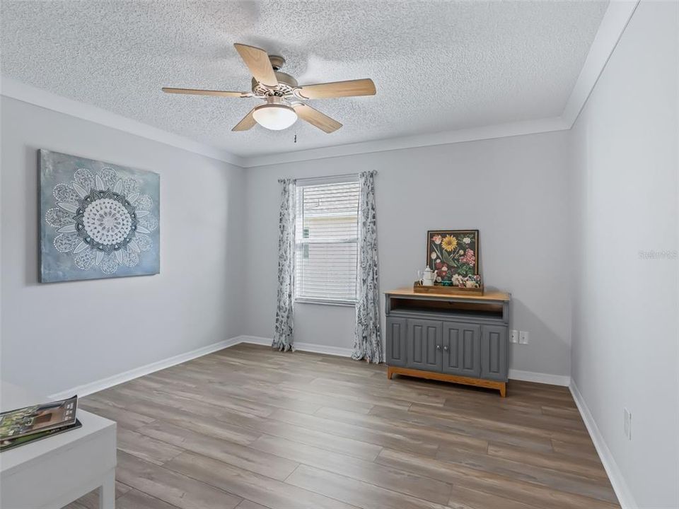 For Sale: $469,000 (3 beds, 2 baths, 2061 Square Feet)