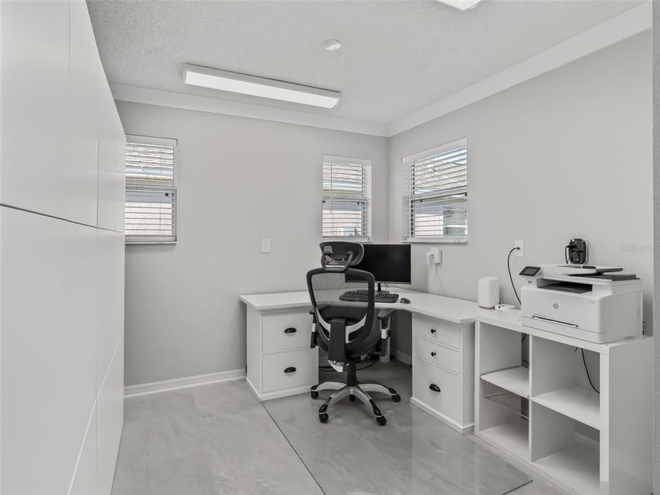 For Sale: $469,000 (3 beds, 2 baths, 2061 Square Feet)