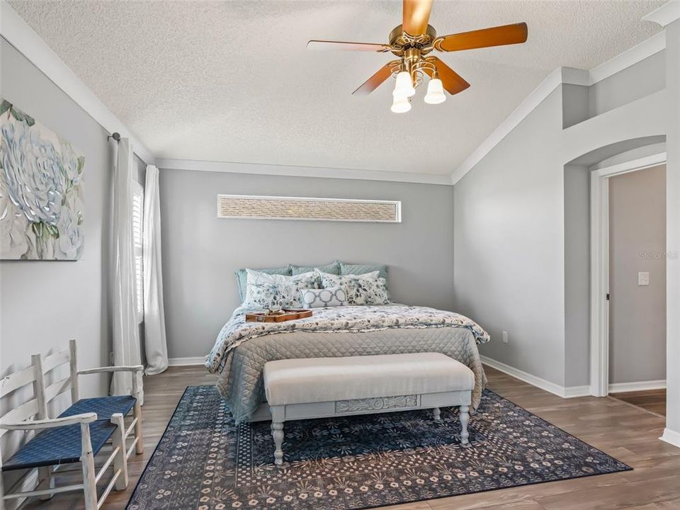 For Sale: $469,000 (3 beds, 2 baths, 2061 Square Feet)