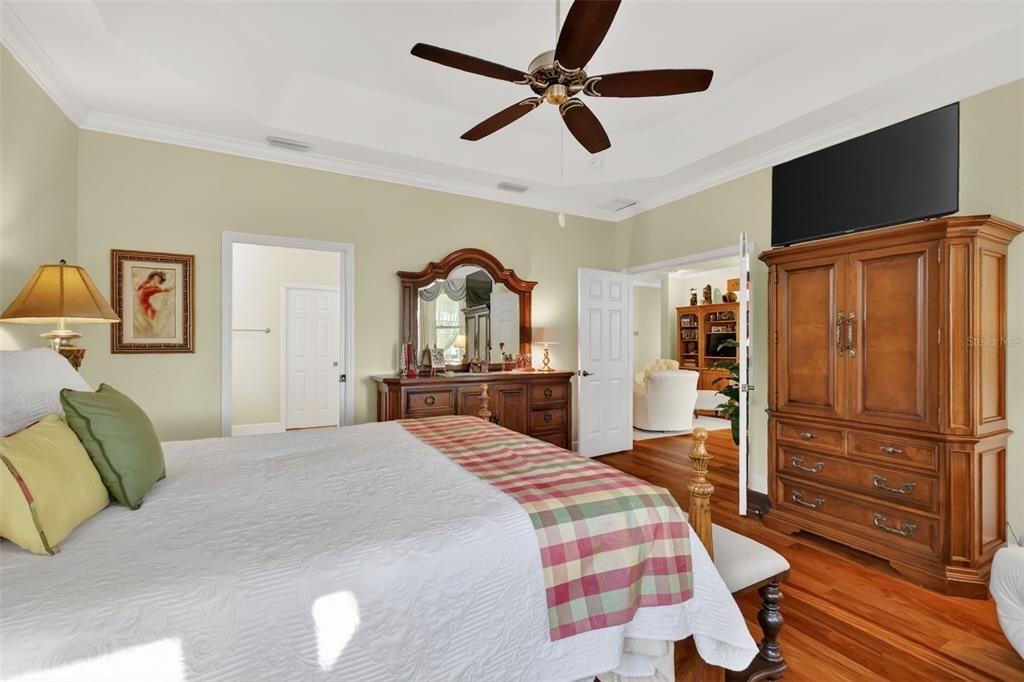 На продажу: $550,000 (3 спален, 2 ванн, 2400 Квадратных фут)