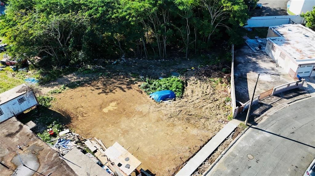 待售: $59,995 (0.08 acres)