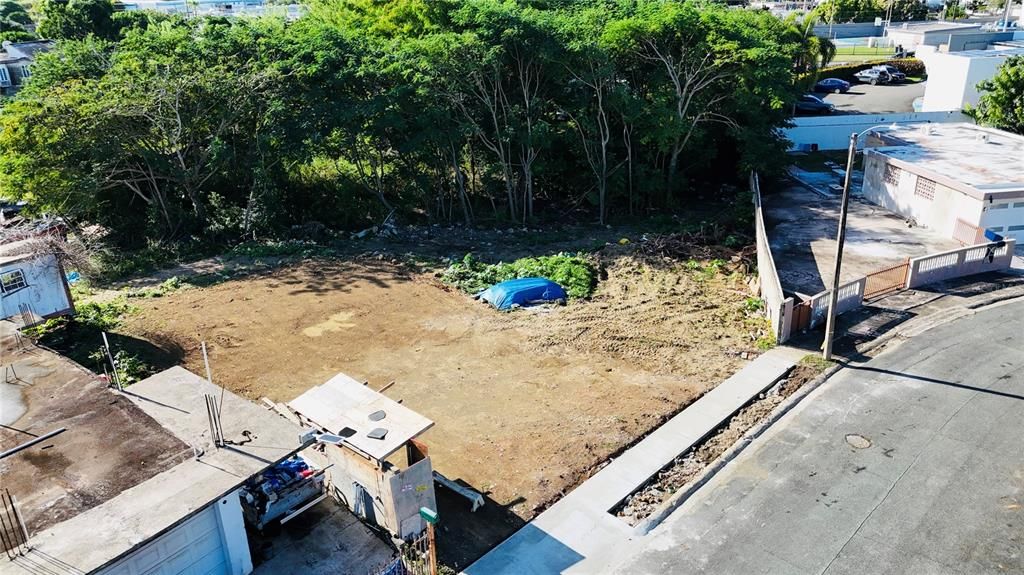 待售: $59,995 (0.08 acres)