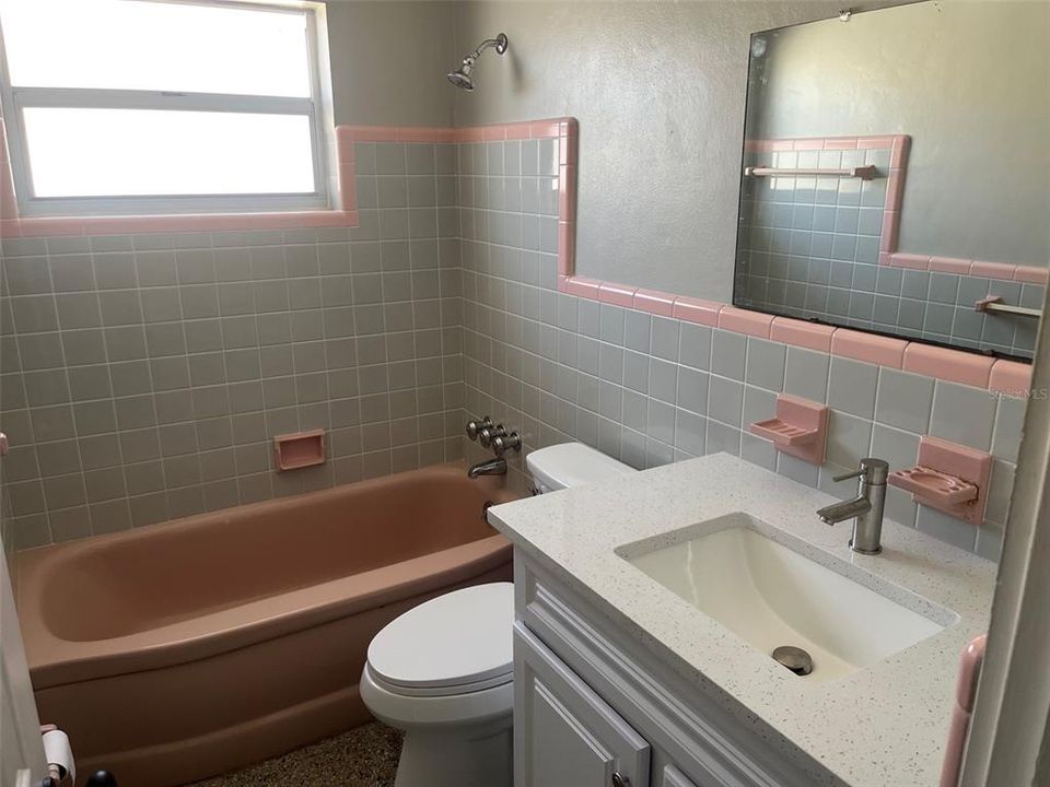 En Renta: $2,450 (2 camas, 2 baños, 1108 Pies cuadrados)