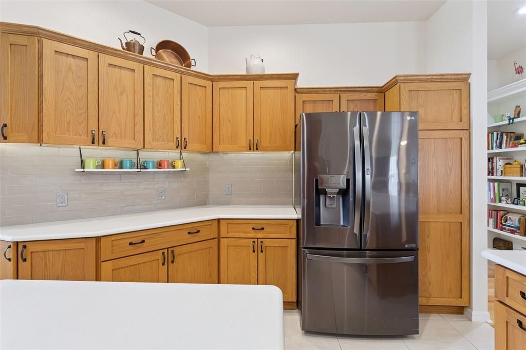 Active With Contract: $570,000 (3 beds, 2 baths, 1920 Square Feet)