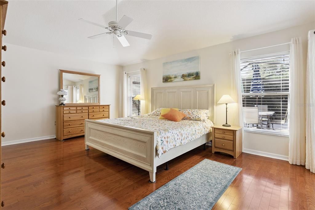 Active With Contract: $570,000 (3 beds, 2 baths, 1920 Square Feet)