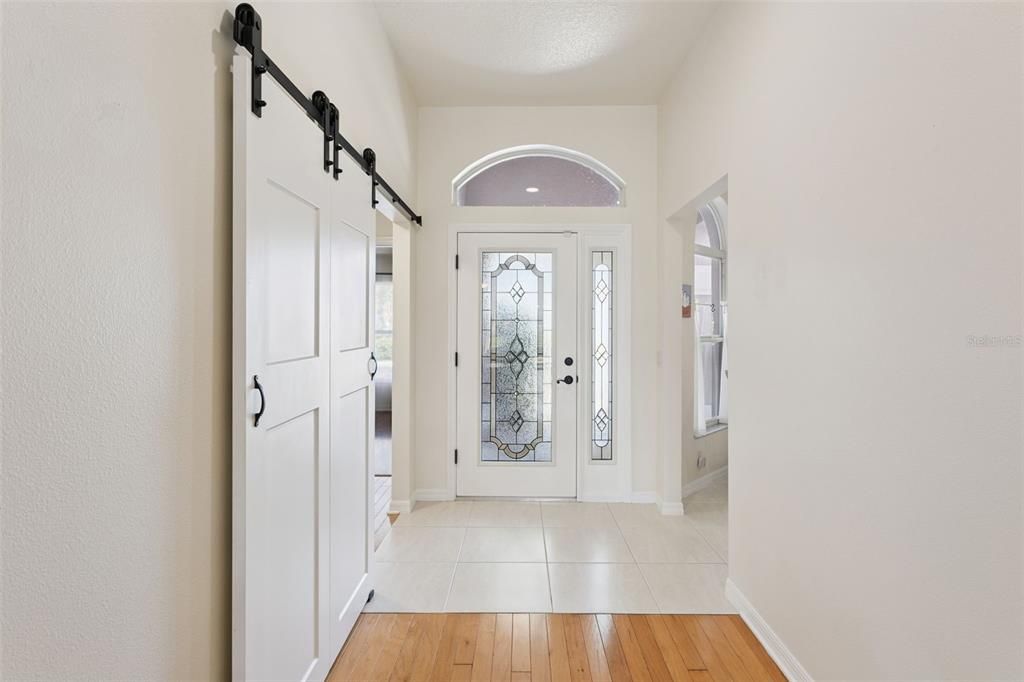 Active With Contract: $570,000 (3 beds, 2 baths, 1920 Square Feet)