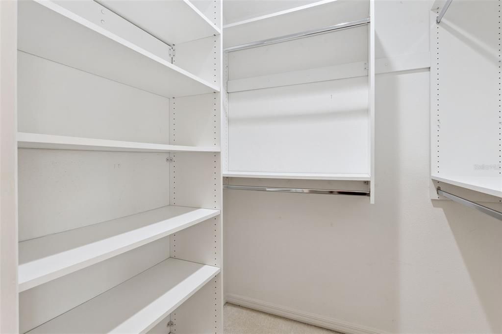 Active With Contract: $570,000 (3 beds, 2 baths, 1920 Square Feet)