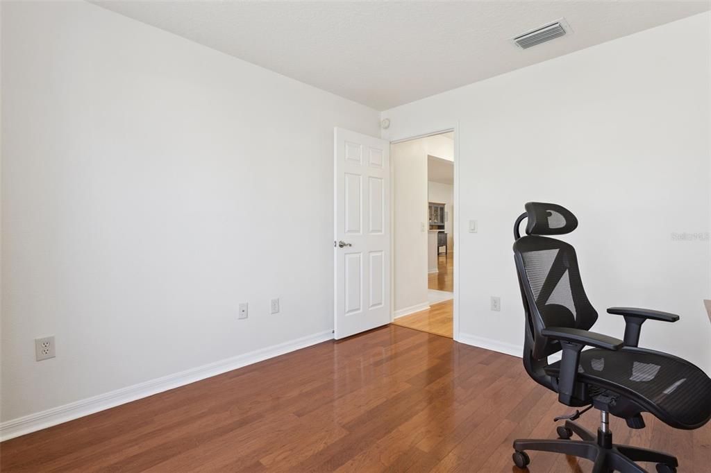 Active With Contract: $570,000 (3 beds, 2 baths, 1920 Square Feet)