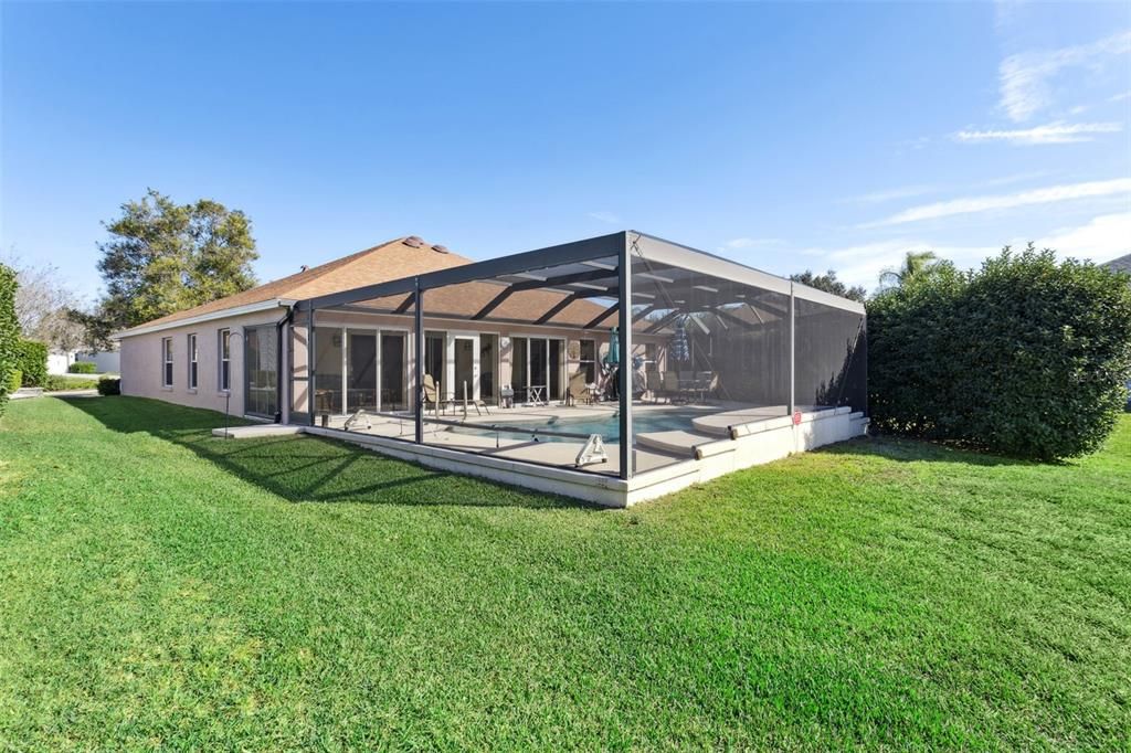 Active With Contract: $570,000 (3 beds, 2 baths, 1920 Square Feet)