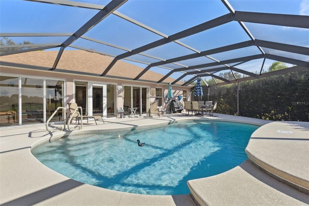 Active With Contract: $570,000 (3 beds, 2 baths, 1920 Square Feet)