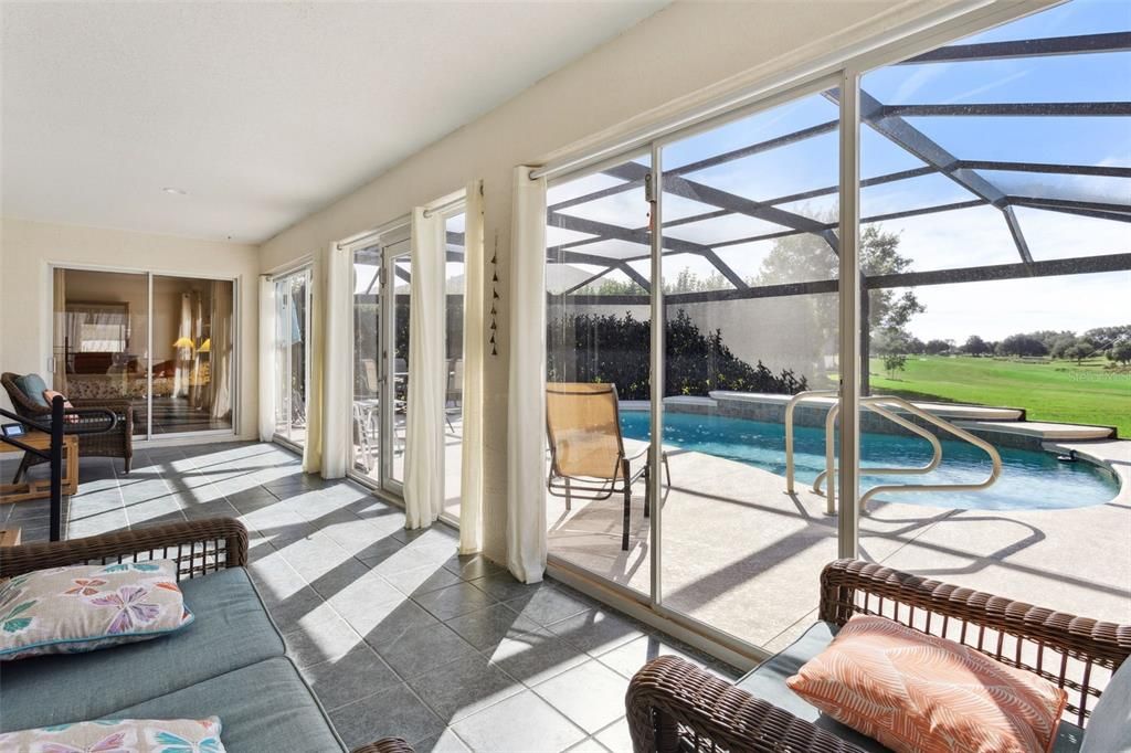 Active With Contract: $570,000 (3 beds, 2 baths, 1920 Square Feet)