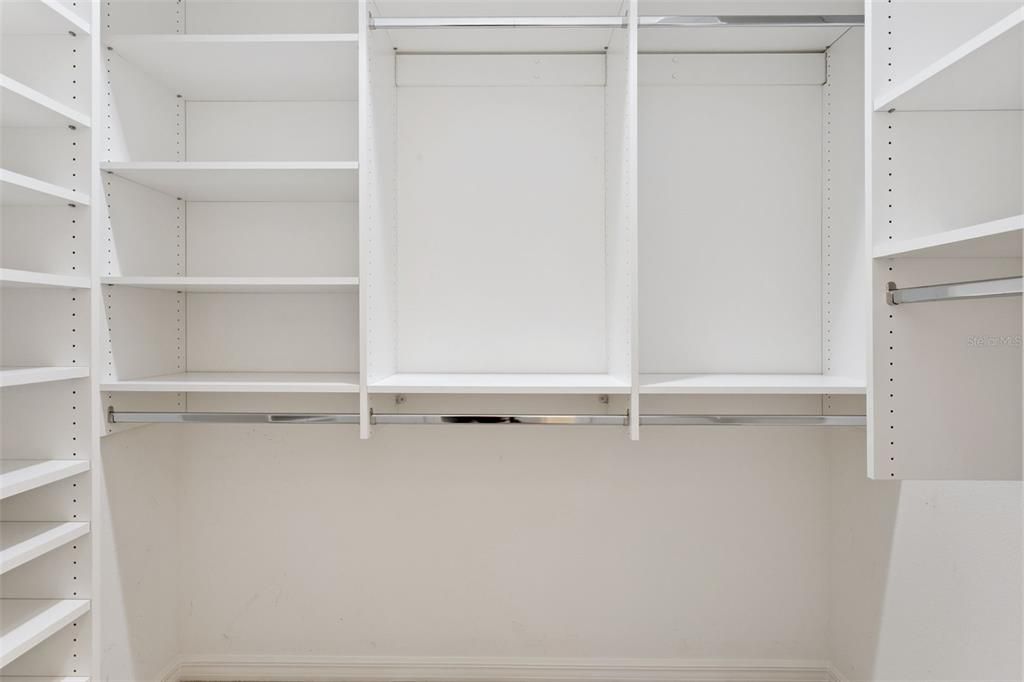 Active With Contract: $570,000 (3 beds, 2 baths, 1920 Square Feet)