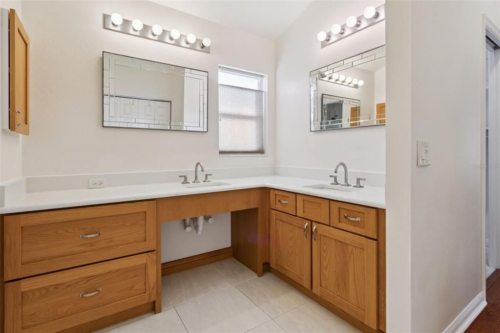 Active With Contract: $570,000 (3 beds, 2 baths, 1920 Square Feet)