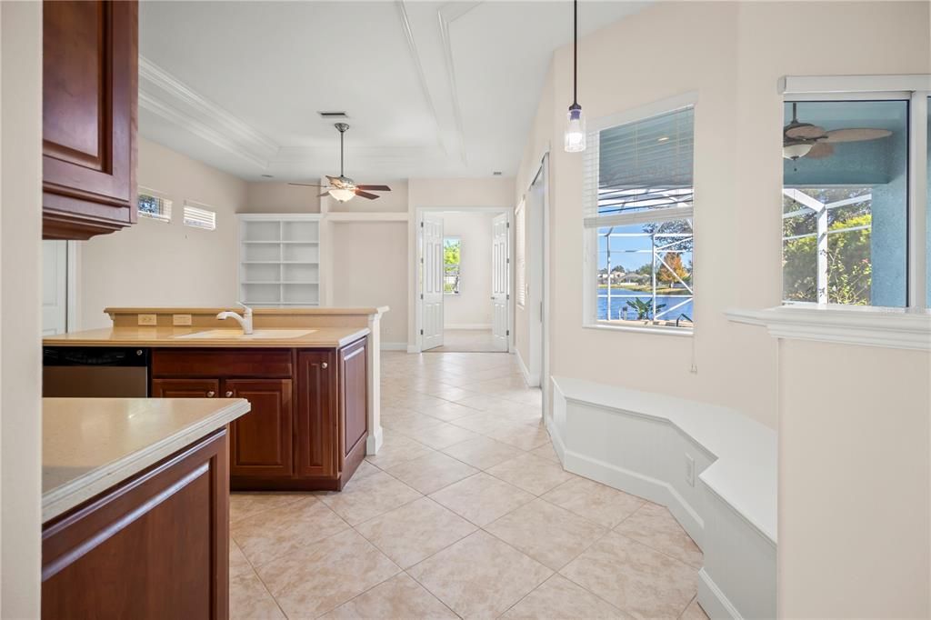 待售: $545,000 (3 贝兹, 2 浴室, 2073 平方英尺)