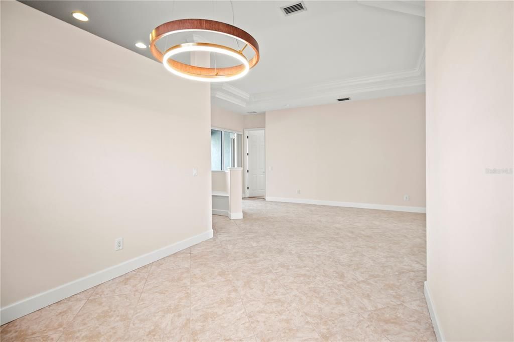 待售: $545,000 (3 贝兹, 2 浴室, 2073 平方英尺)