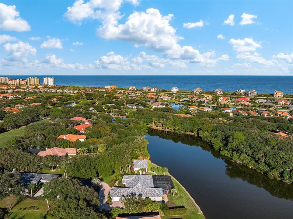 Activo con contrato: $1,275,000 (4 camas, 4 baños, 3501 Pies cuadrados)