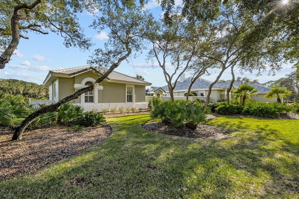 Activo con contrato: $1,275,000 (4 camas, 4 baños, 3501 Pies cuadrados)