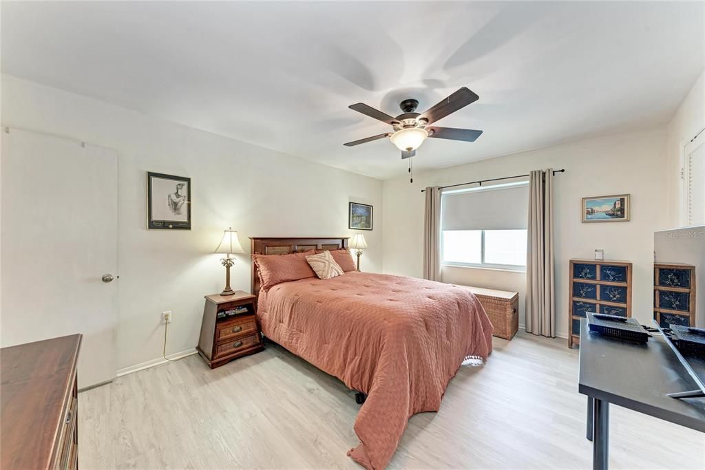 En Venta: $439,000 (3 camas, 2 baños, 1668 Pies cuadrados)