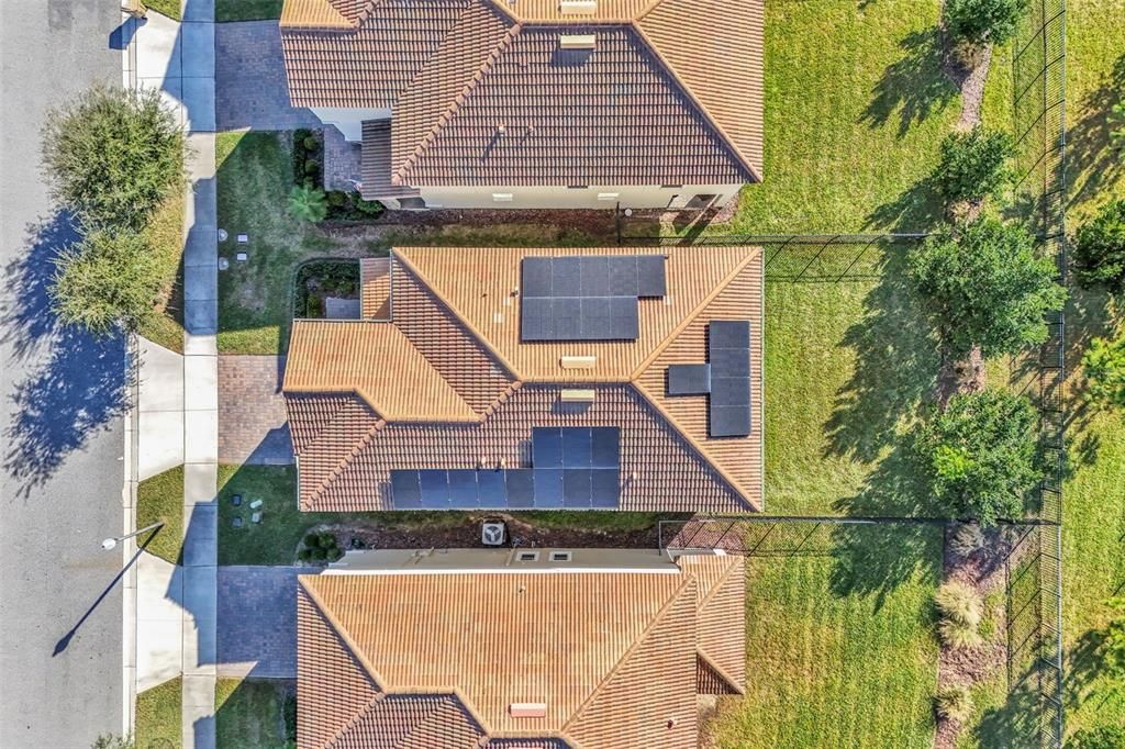 For Sale: $359,999 (4 beds, 2 baths, 2333 Square Feet)