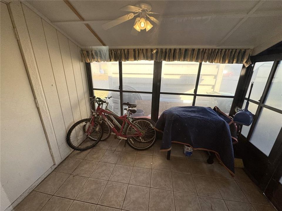 En Venta: $155,000 (2 camas, 2 baños, 1044 Pies cuadrados)