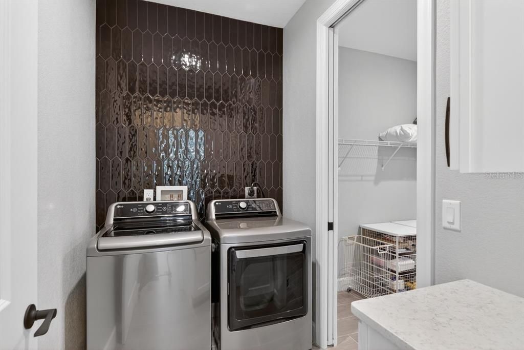 На продажу: $559,000 (3 спален, 2 ванн, 1878 Квадратных фут)