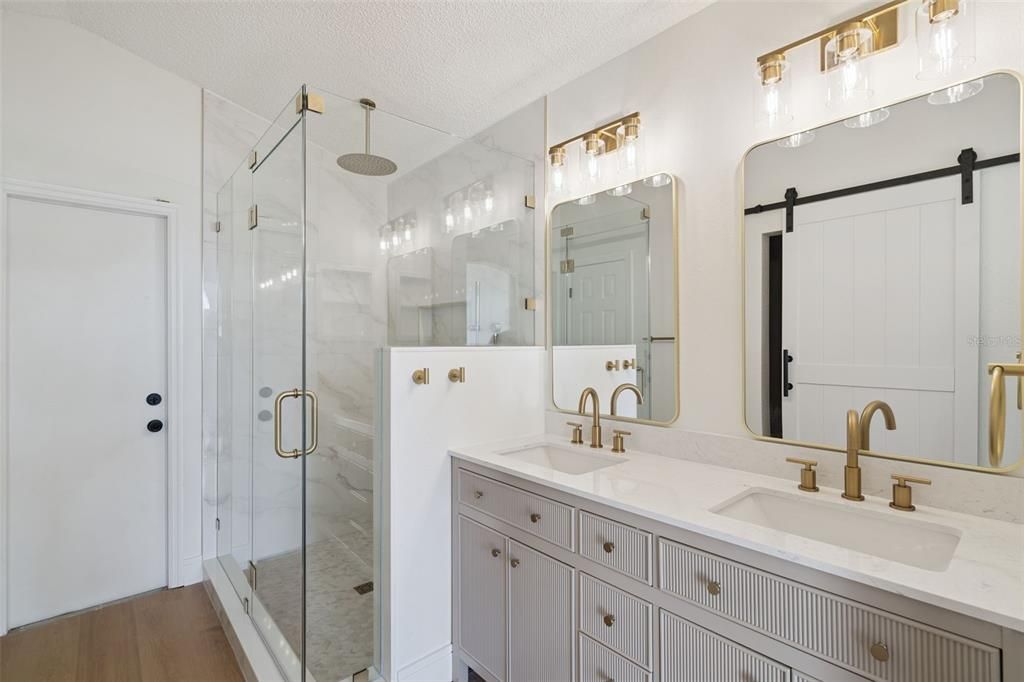 For Sale: $339,900 (3 beds, 2 baths, 1760 Square Feet)