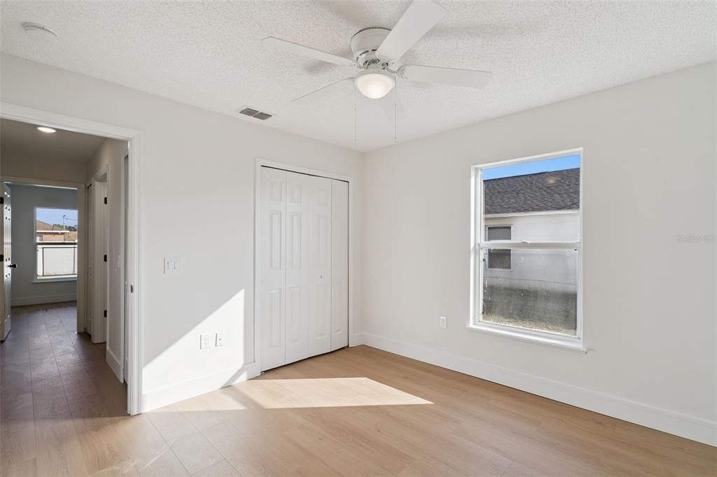 For Sale: $339,900 (3 beds, 2 baths, 1760 Square Feet)