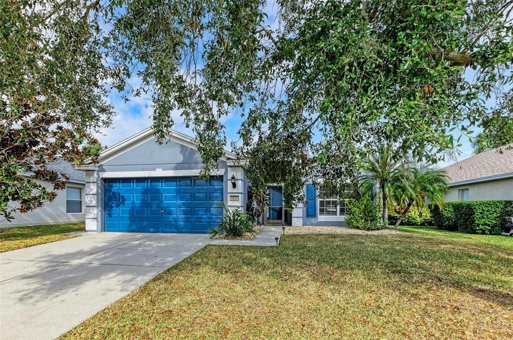 На продажу: $350,000 (4 спален, 2 ванн, 1684 Квадратных фут)