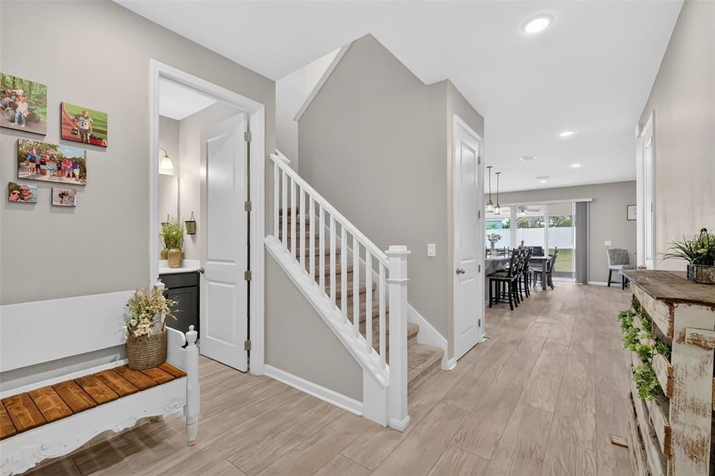 На продажу: $498,750 (5 спален, 3 ванн, 2801 Квадратных фут)