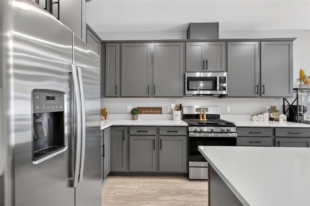 На продажу: $498,750 (5 спален, 3 ванн, 2801 Квадратных фут)