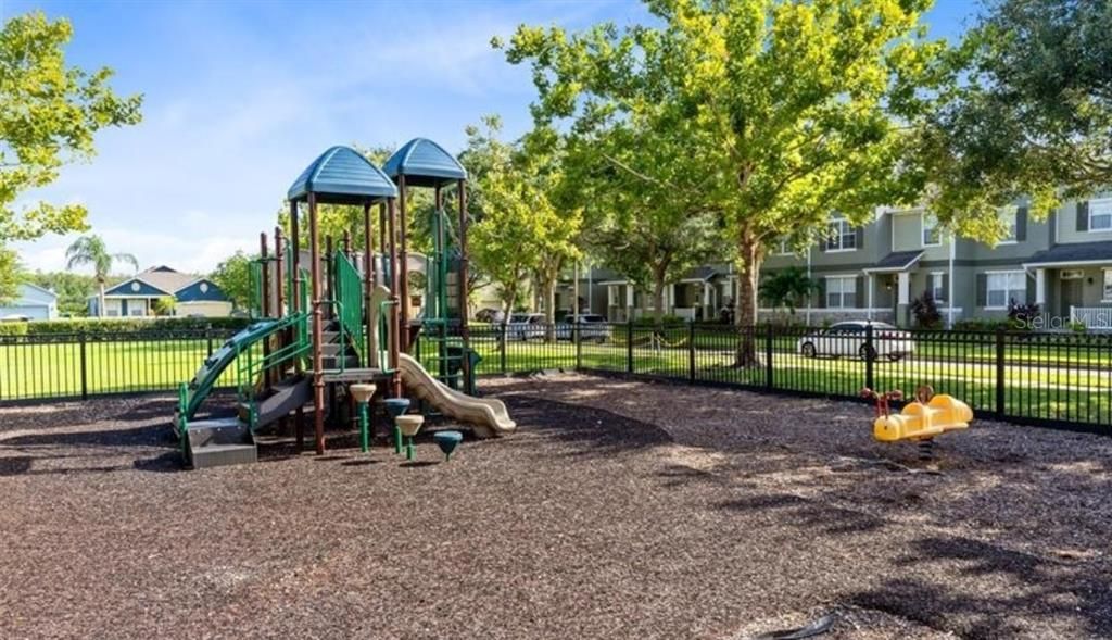 待售: $360,000 (3 贝兹, 2 浴室, 1443 平方英尺)