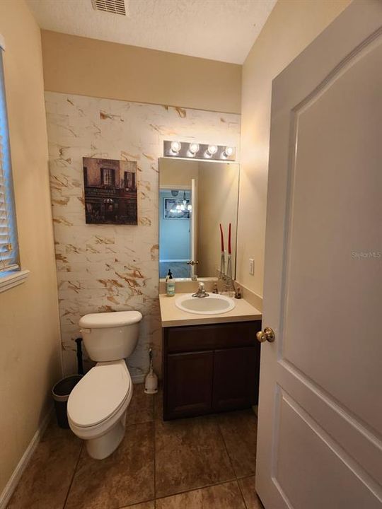 待售: $360,000 (3 贝兹, 2 浴室, 1443 平方英尺)