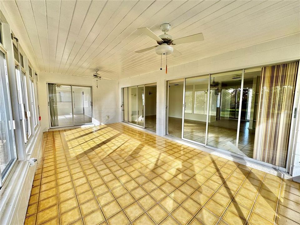 For Sale: $369,000 (3 beds, 2 baths, 1776 Square Feet)